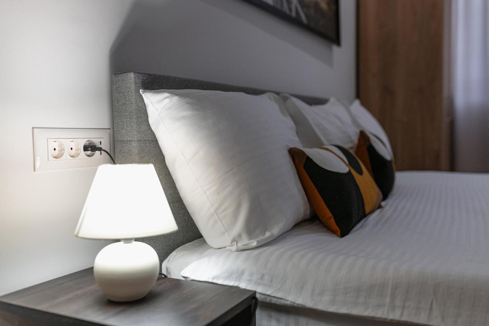 Fera Hotel Belgrade Luaran gambar